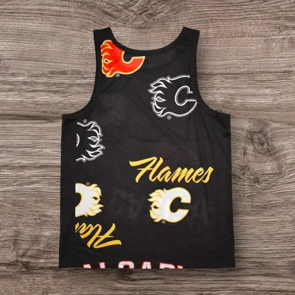 $8 Add-On 🆕Mens | Calgary Flames Graphic Tank Top - Picture 3 of 9
